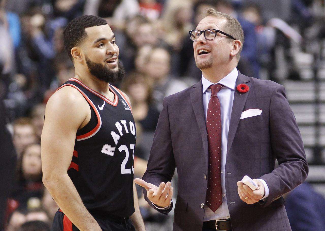 球队逆境反 球队逆境反