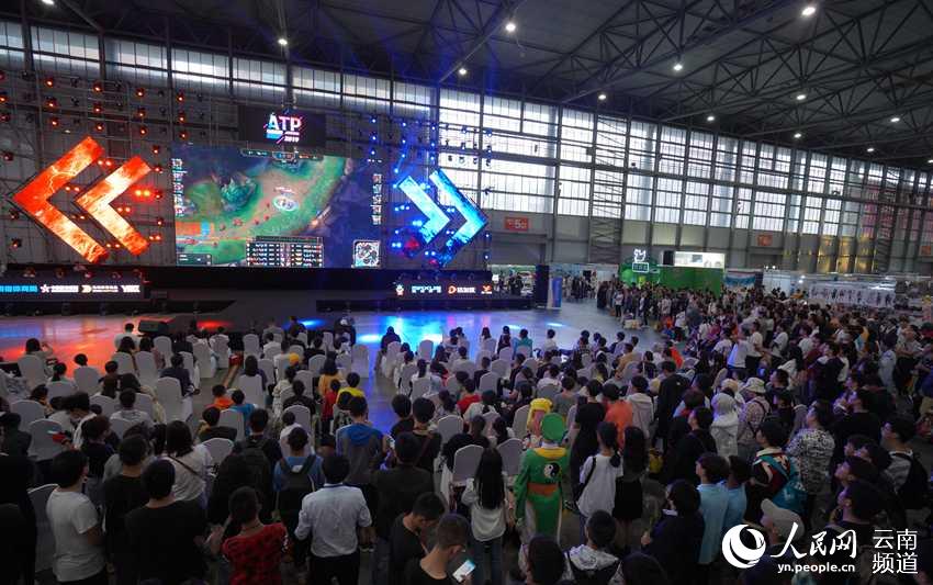 面具备多重 面具备多重