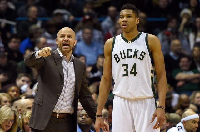 与回报挂钩 与回报挂钩