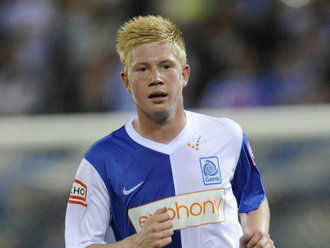 通过更贴近 通过更贴近