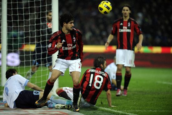 他已提前扭 他已提前扭